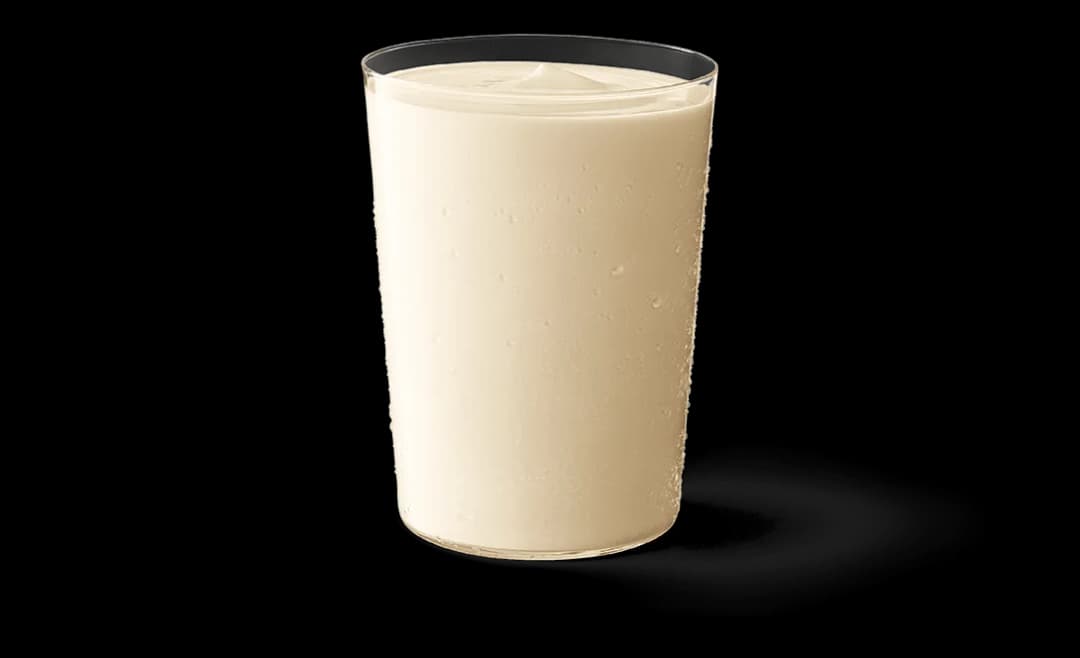 Ile kalorii ma shake z McDonald's? Sprawdź kaloryczność i porównaj smaki!