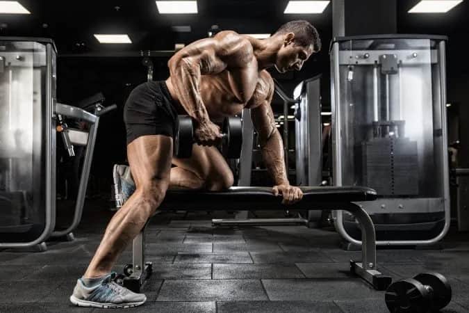 Ile ćwiczeń na jedną partię mięśni? Optymalny plan treningowy dla maksymalnych efektów